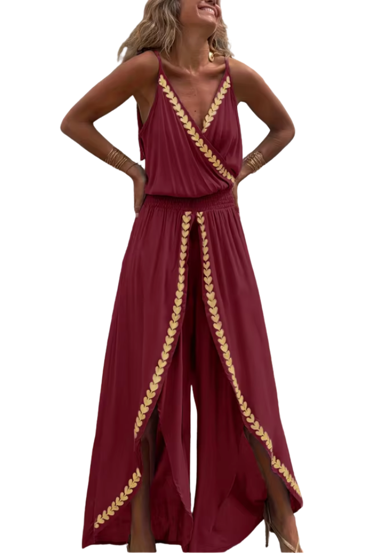 Donatila | Mono Elegante con Abertura Lateral y Detalles Dorados